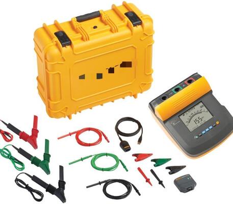 Fluke 1555 FC 10 kV Insulation Tester with Wireless Data Collection and Real-time Trending