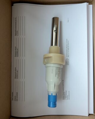 El nuevo sensor de conductividad digital original E+H CLS15E-MAHC10A se puede entregar a corto plazo