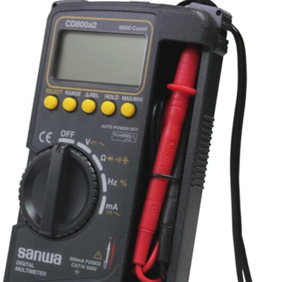 Sanwa CD800a. CD800a2. CD800a3. Multiméter digital con cubierta de cuerpo resistente, 600 V.